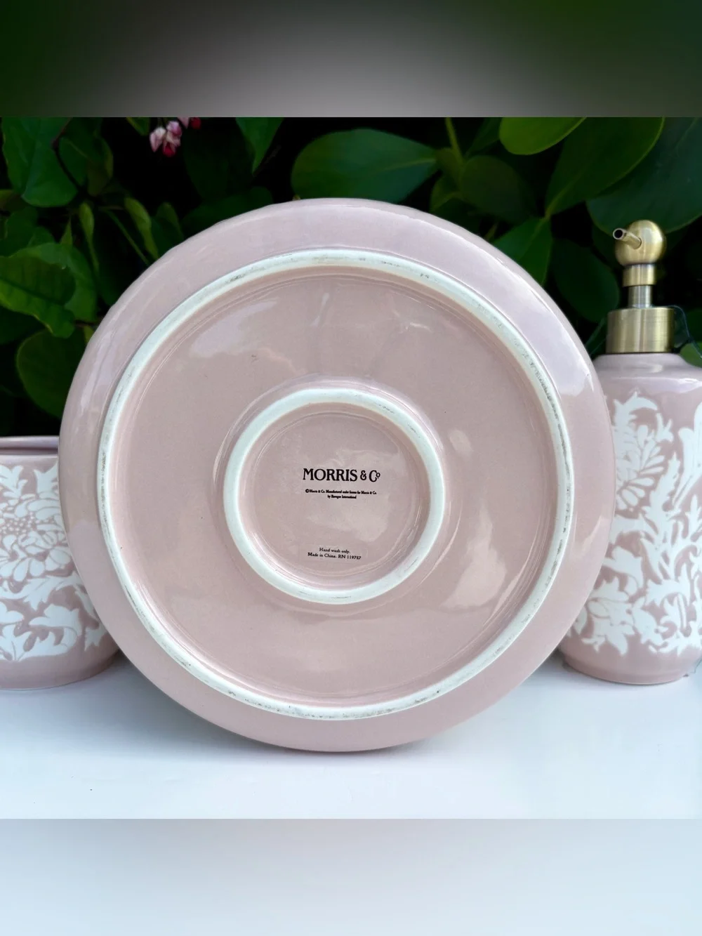 Morris & Co Pink Chrysanthemum Ceramic Bath Set Waste Bin Soap Dispenser Tumbler